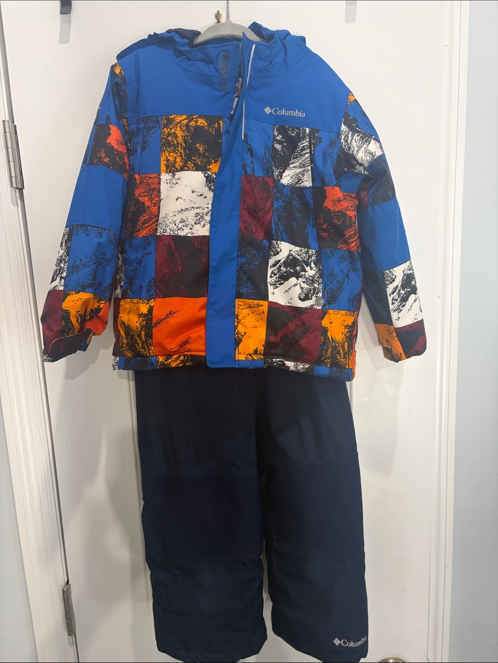 Columbia Kids Omni-tech 4T Blue Snow bib and jacket Set